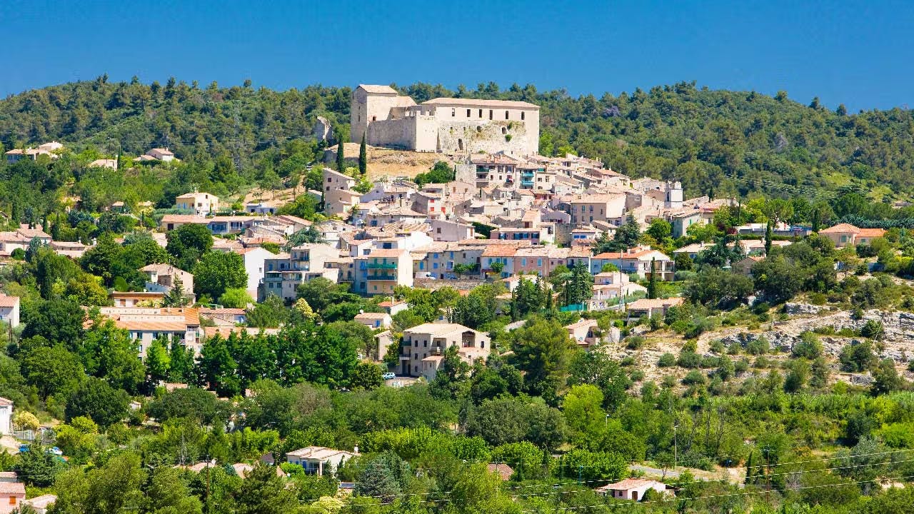 Jour 17 : D'Aix-en-Provence à Manosque, une échappée belle entre lavandes et villages provençaux (66km)